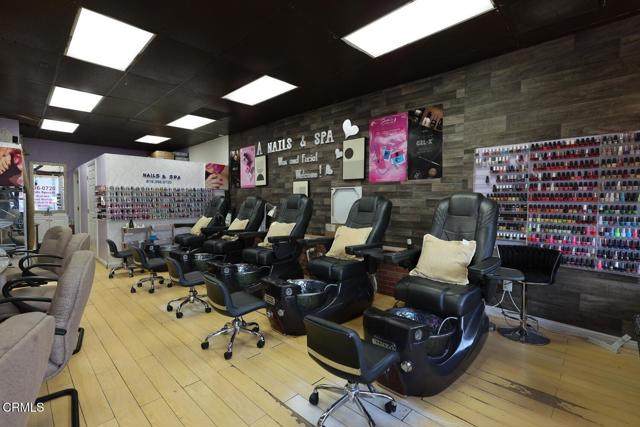 3305 Magnolia Boulevard - Photo 1