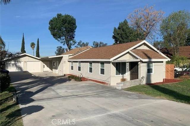 10660 Ohio Street - Photo 1
