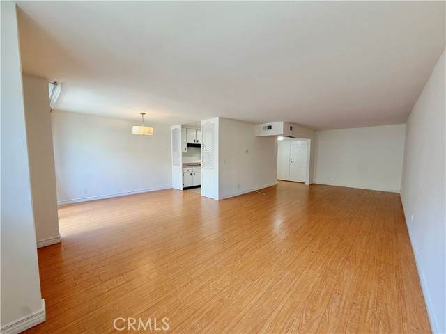 14141 Dickens - Photo 1
