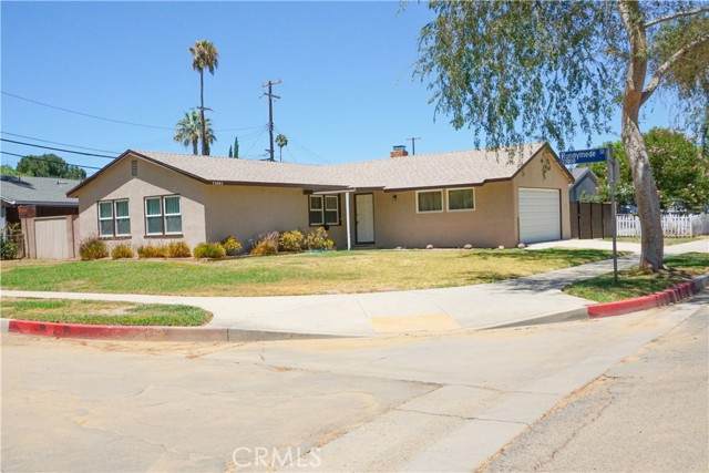 23003 Runnymede Street - Photo 1