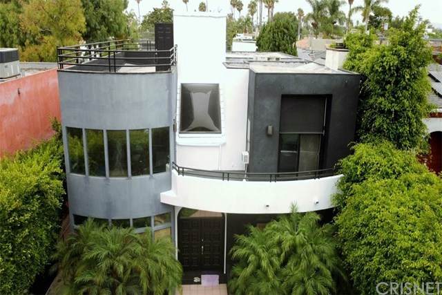 839 Dickson Street - Photo 1