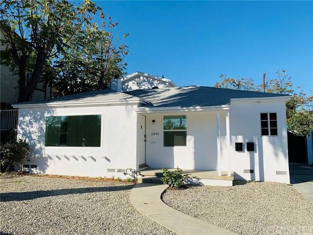 13945 Victory Boulevard - Photo 1