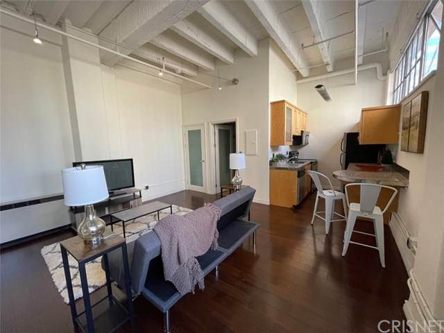 312 5th Street - Photo 1