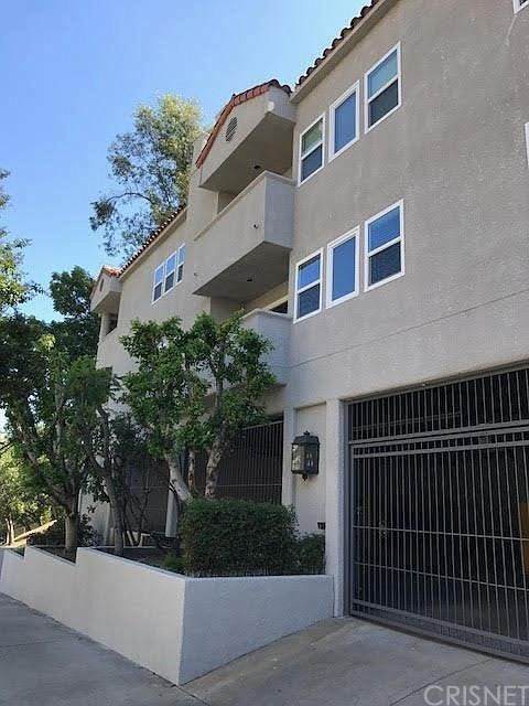3420 Barham Boulevard - Photo 1