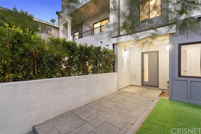 8407 Woodley Place - Photo 1