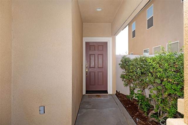 27659 Burgundy Crossing Lane - Photo 1