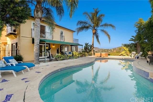 12486 Viewcrest Road - Photo 1