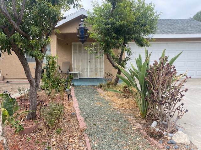 18410 Strathern - Photo 1