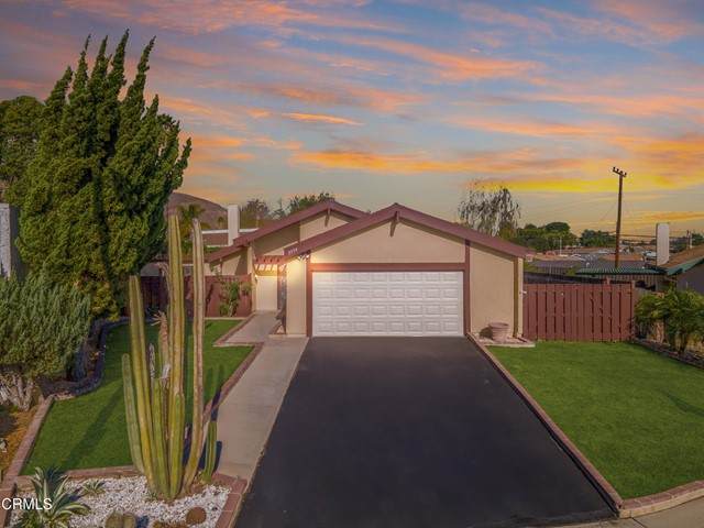 3559 Spanish Gate Drive - Photo 1