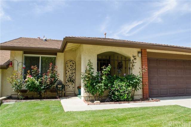 26569 Cardwick Court - Photo 1