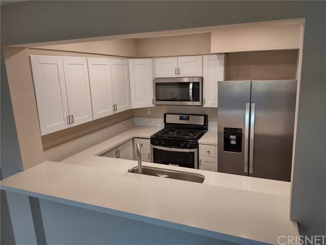 16866 Kingsbury Street - Photo 1