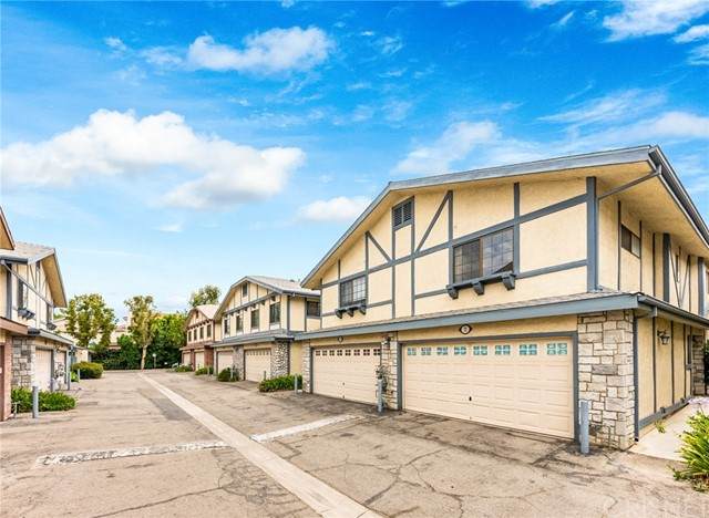 18435 Keswick Street - Photo 1