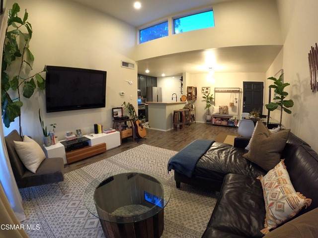 18645 Hatteras Street - Photo 1