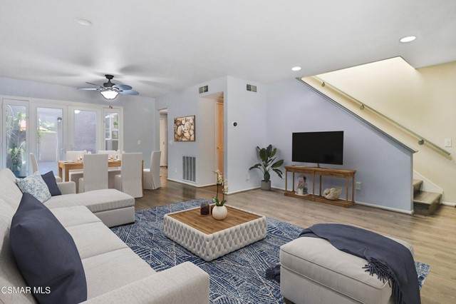 23541 Victory Boulevard - Photo 1