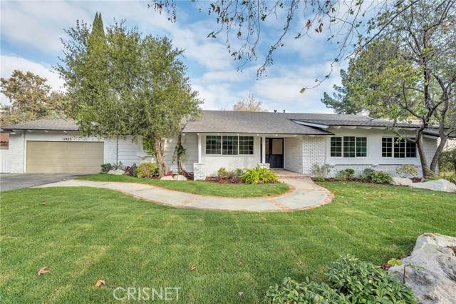 17425 Raymer Street - Photo 1