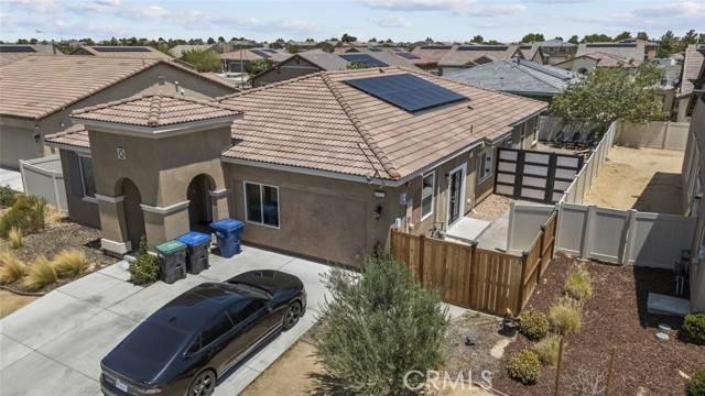44124 51st Street - Photo 1
