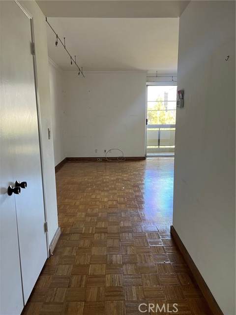 321 San Vicente Boulevard - Photo 1