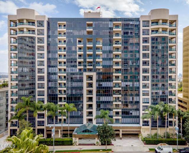 10724 Wilshire Boulevard - Photo 1