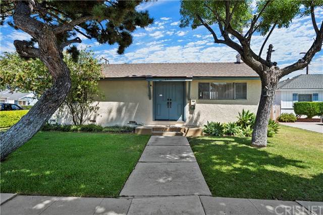 6922 Sylvia Avenue - Photo 1