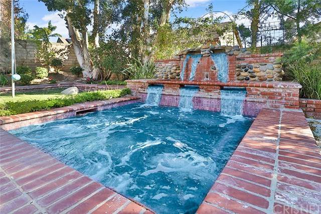 382 Southridge Drive - Photo 1