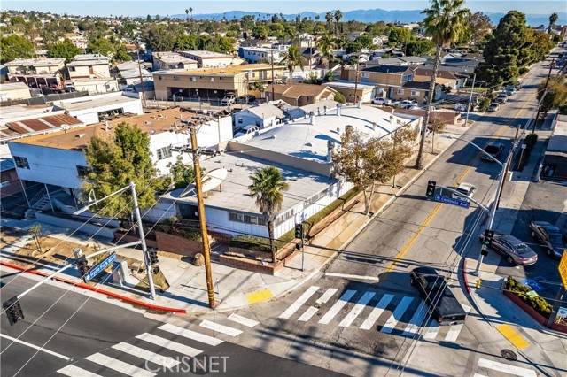 700 Centinela Avenue - Photo 1