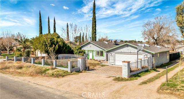 4539 Avenue M8 - Photo 1
