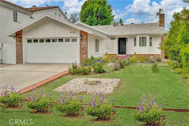 4723 Norwich Avenue - Photo 1