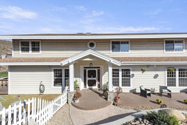 390 Highland Hills Drive - Photo 1