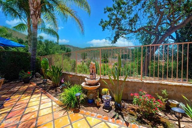 4728 Rhapsody Drive - Photo 1