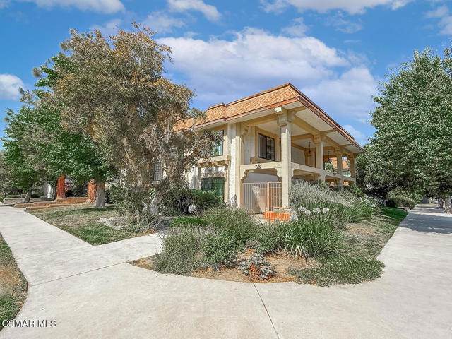 5404 Quakertown Avenue - Photo 1