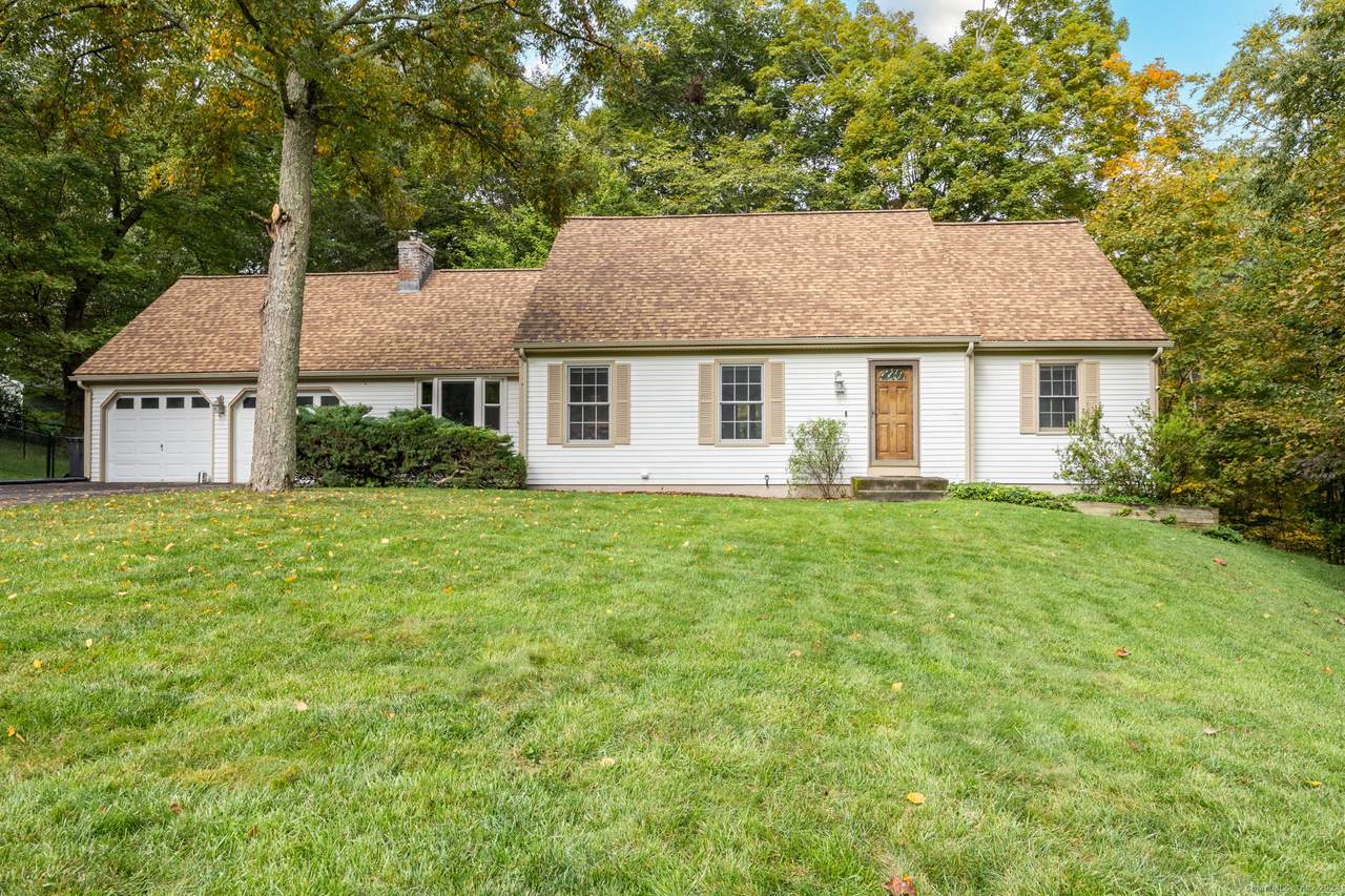 447 Wood Hill Road - Photo 1