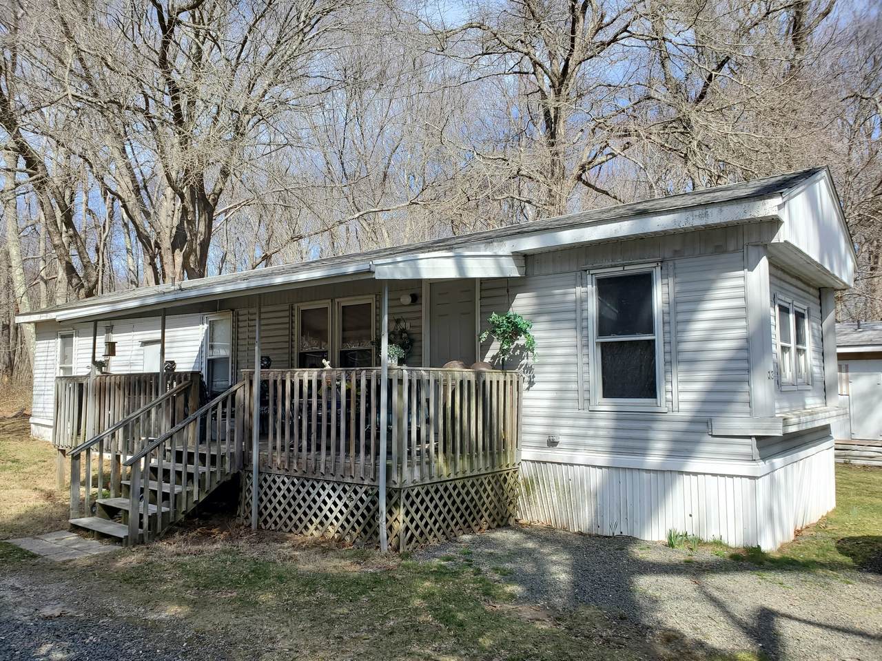 33 Green Acres Park Drive - Photo 1