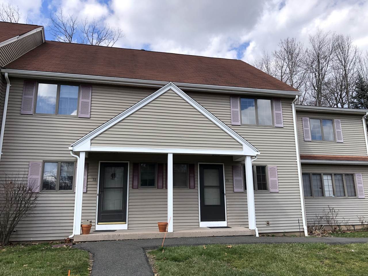 35 Pheasant Court - Photo 1