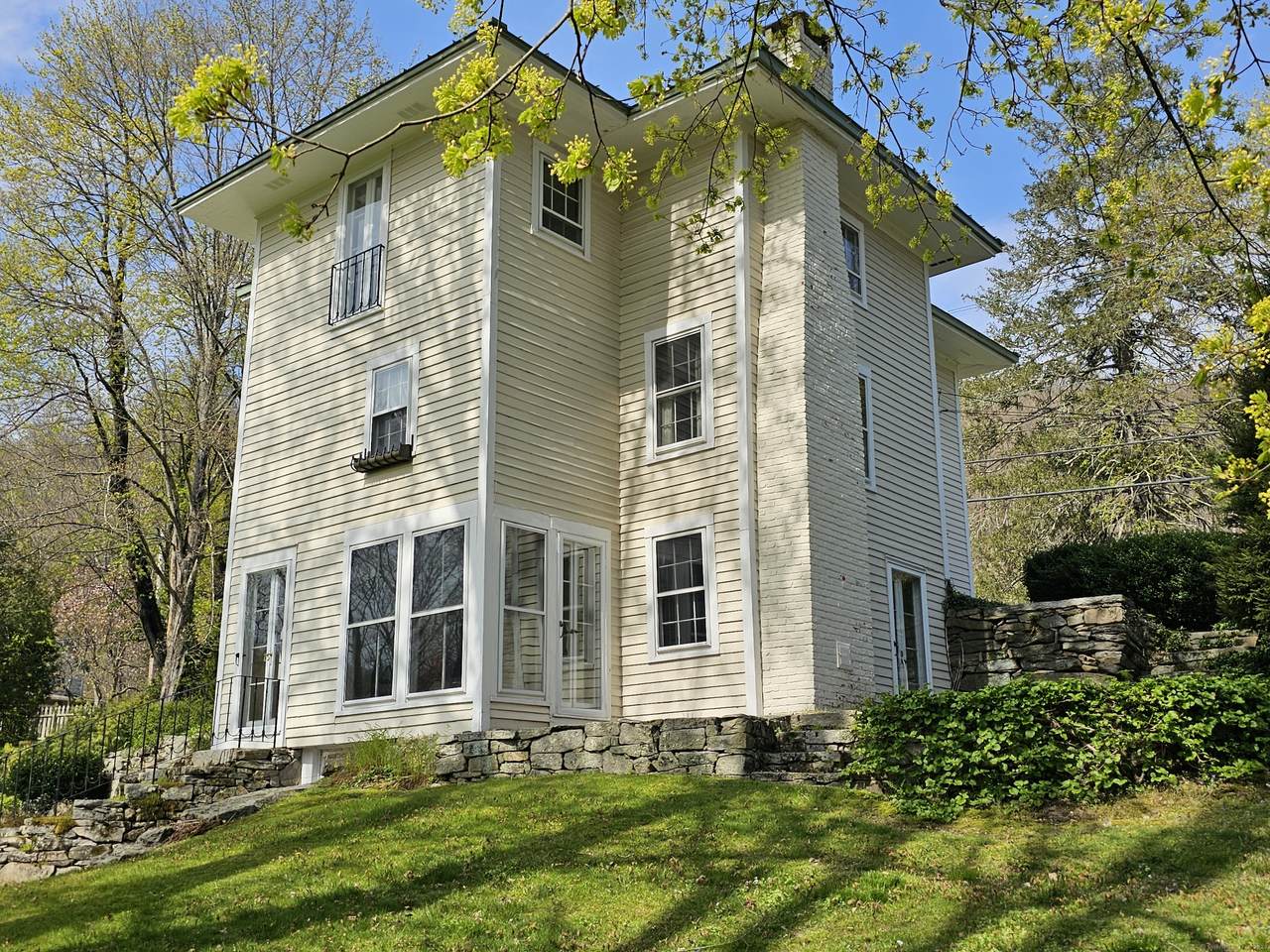 35 Weekeepeemee Road - Photo 1