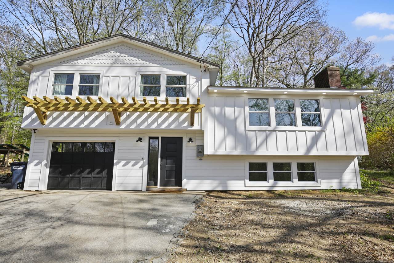 52 Stonybrook Road - Photo 1