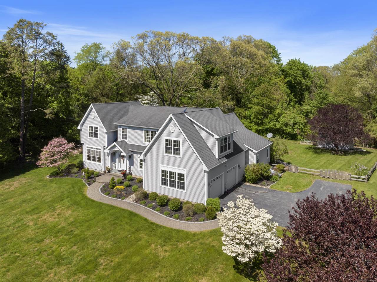 248 Middlesex Avenue - Photo 1