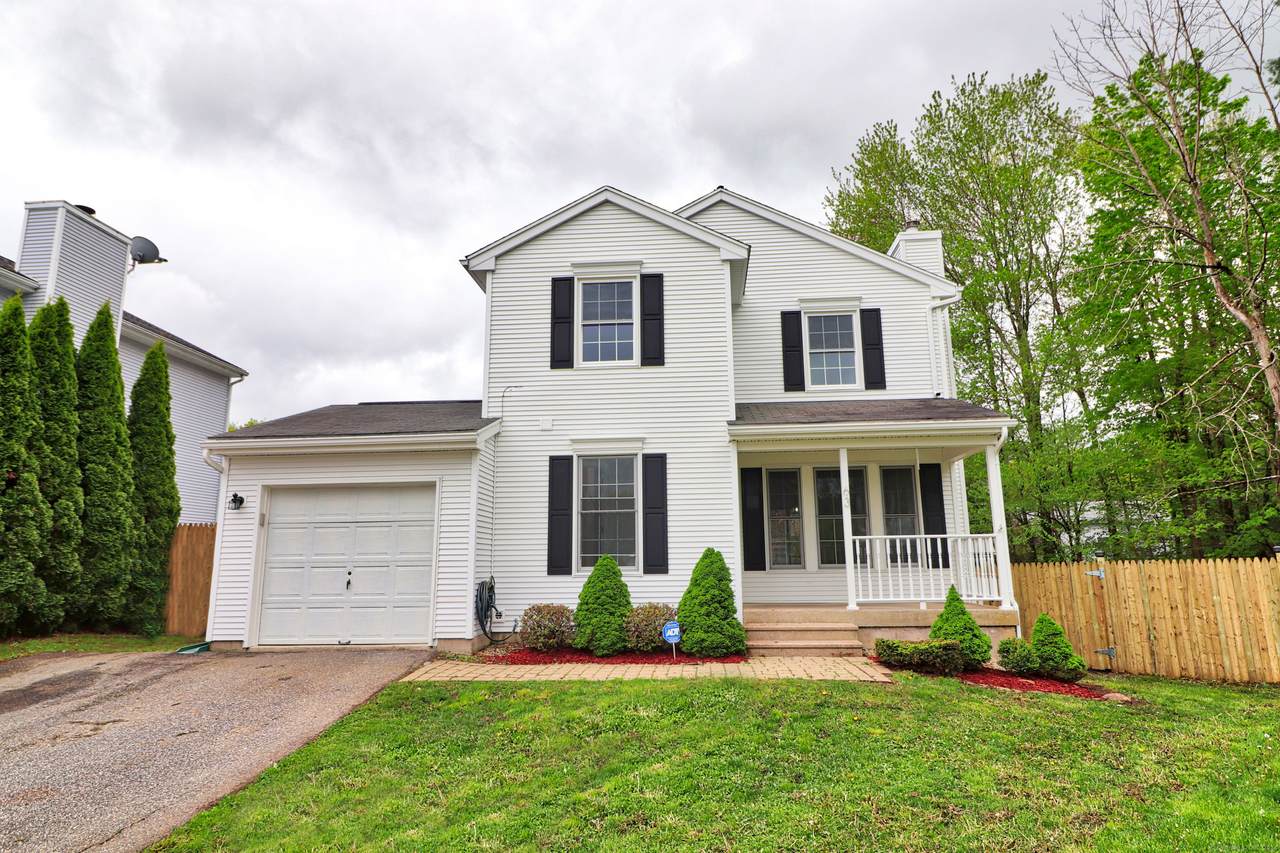 63 Chatam Lane - Photo 1