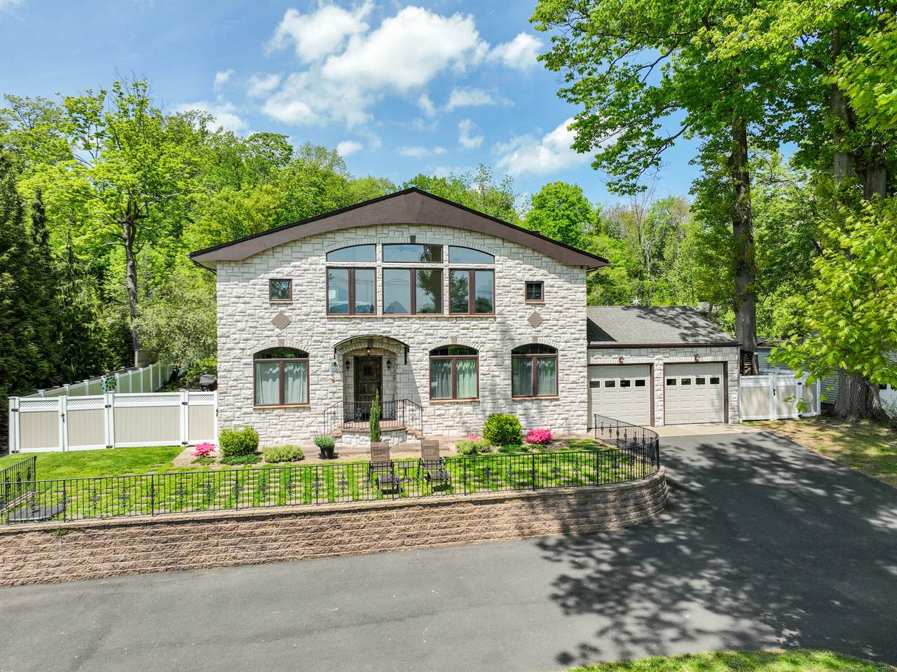 174 Batterson Park Road - Photo 1