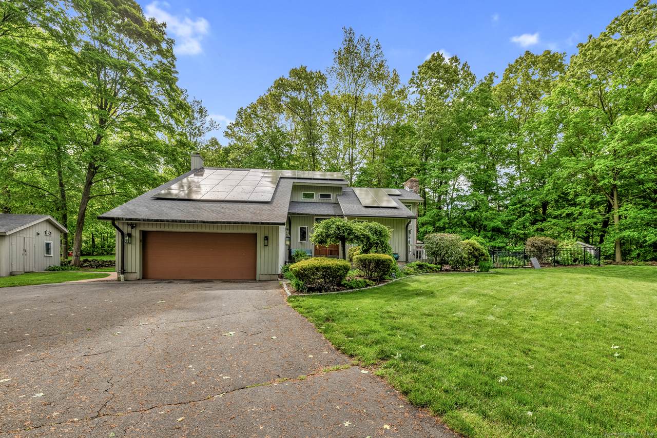 962R Savage Street - Photo 1