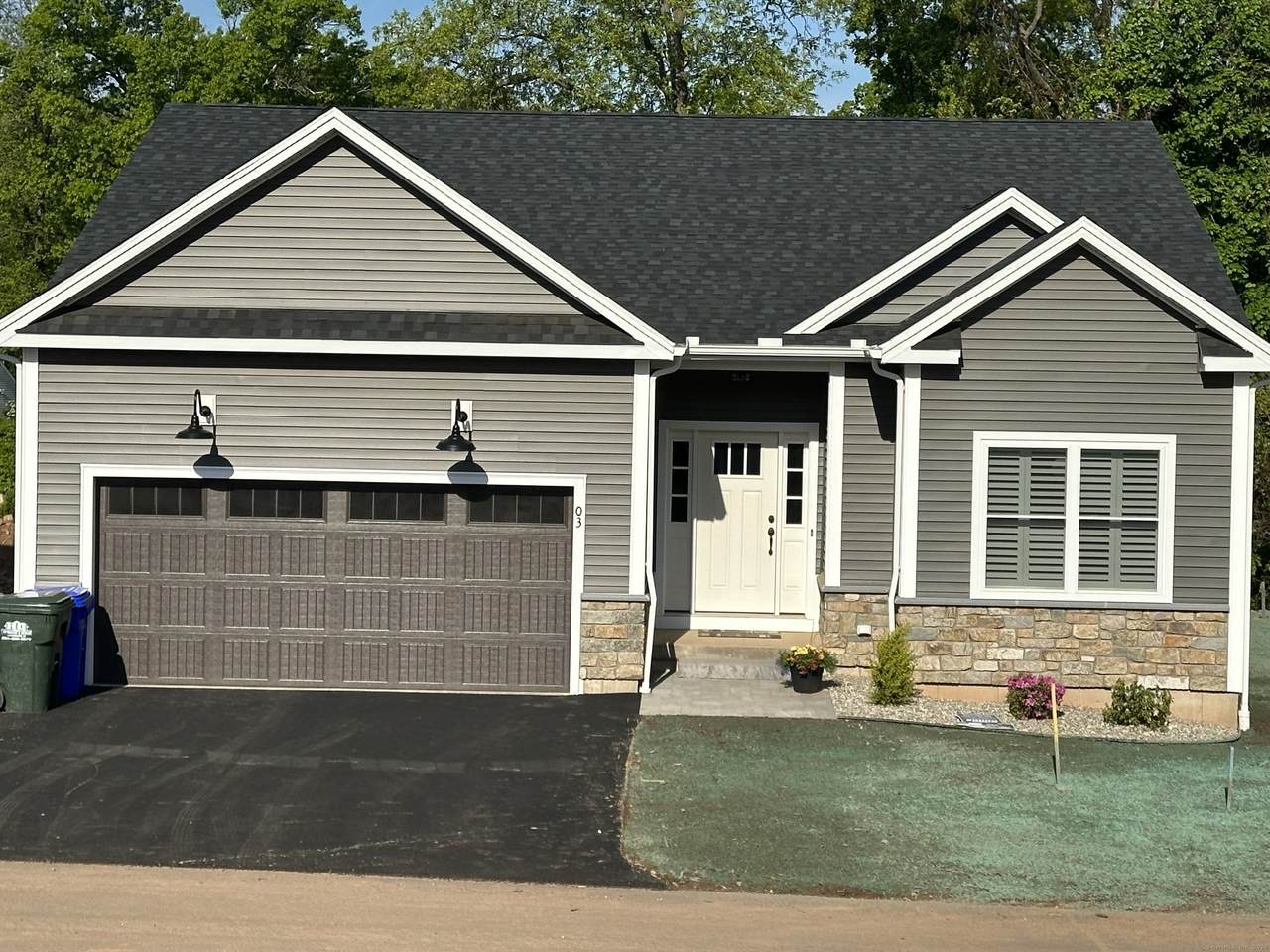 580 Meriden Waterbury Turnpike Road - Photo 1