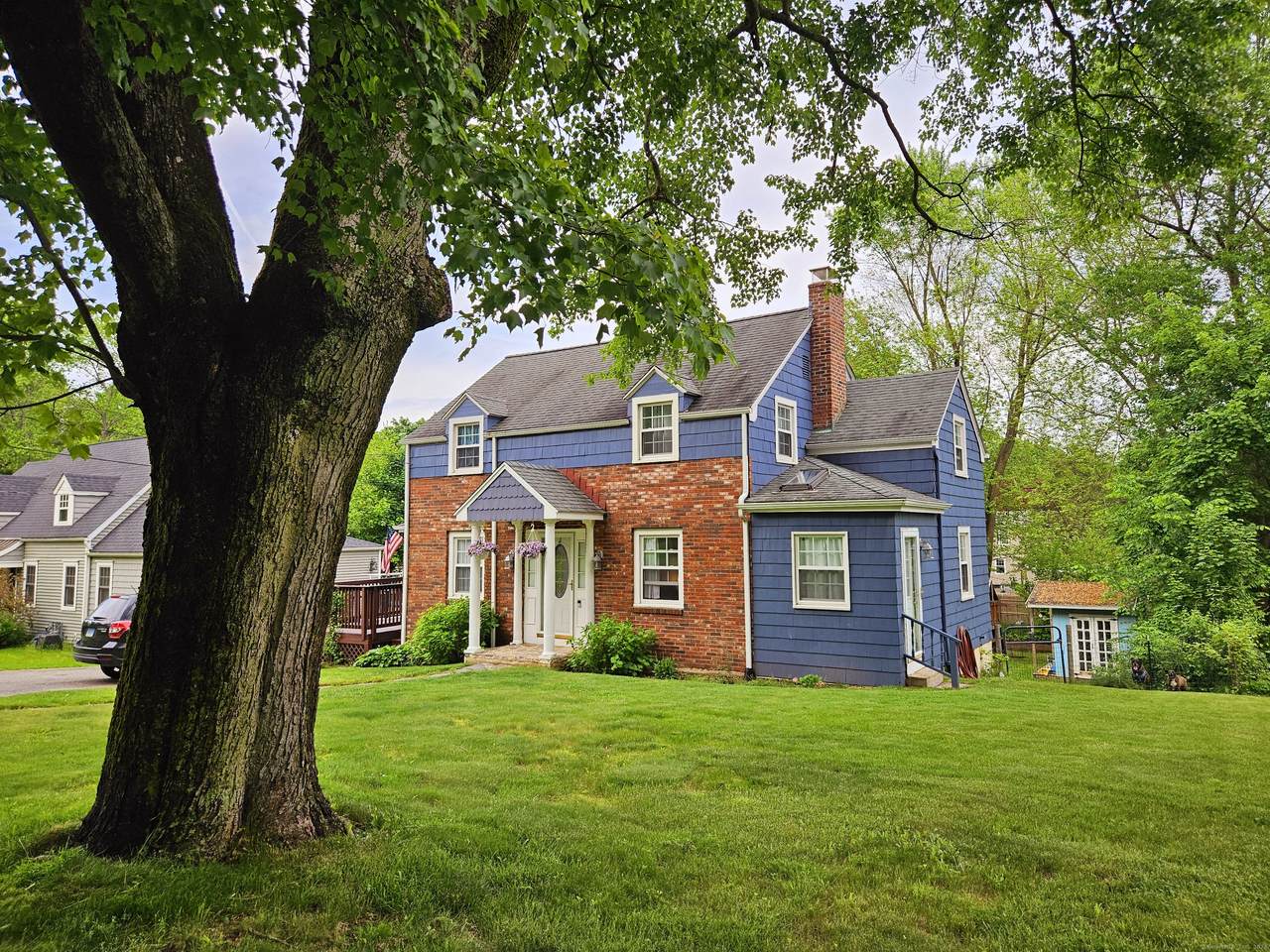 374 Pine Street - Photo 1