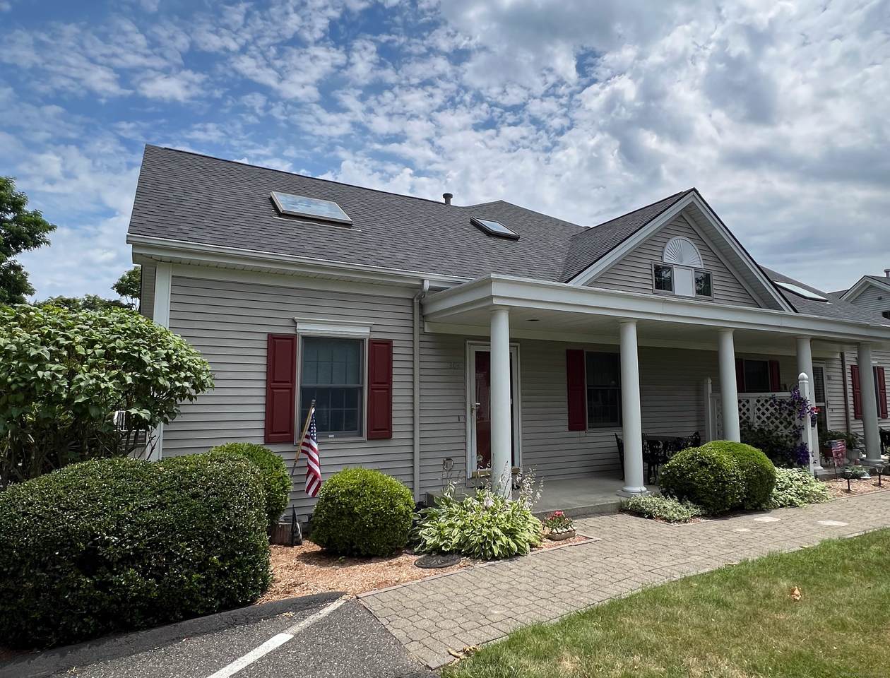 303 Stoney Way - Photo 1