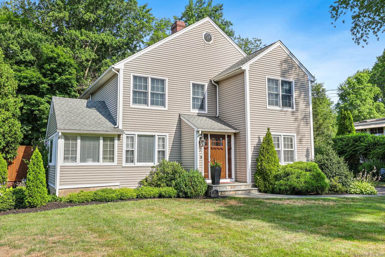 53 Deerfield Drive - Photo 1