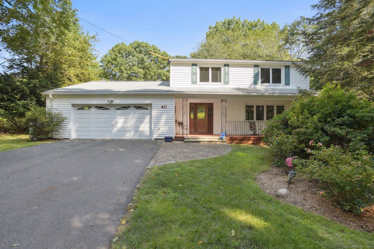 40 Kings Highway - Photo 1