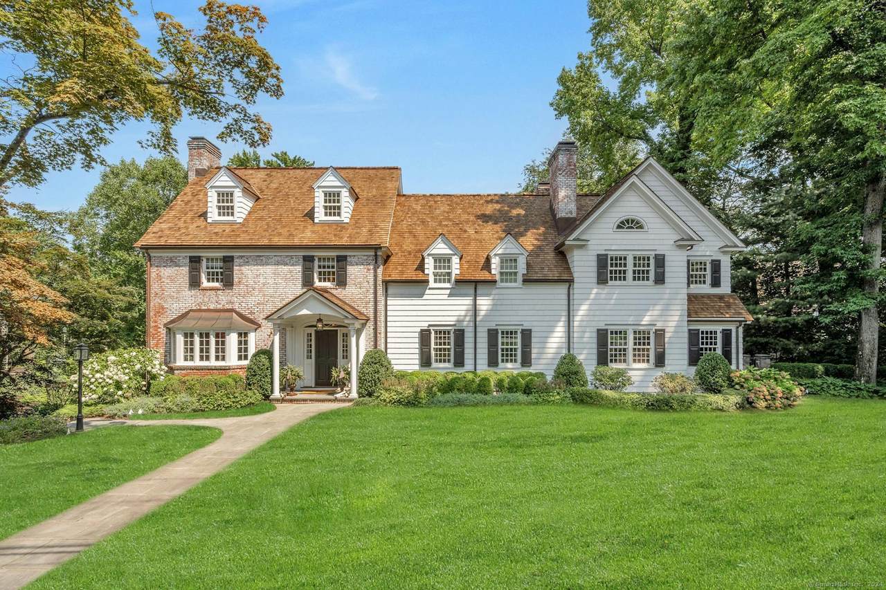 219 Overlook Drive - Photo 1