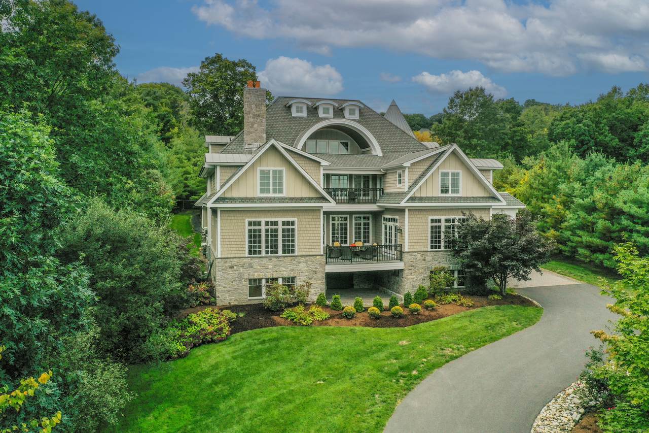 162 Balfour Drive - Photo 1