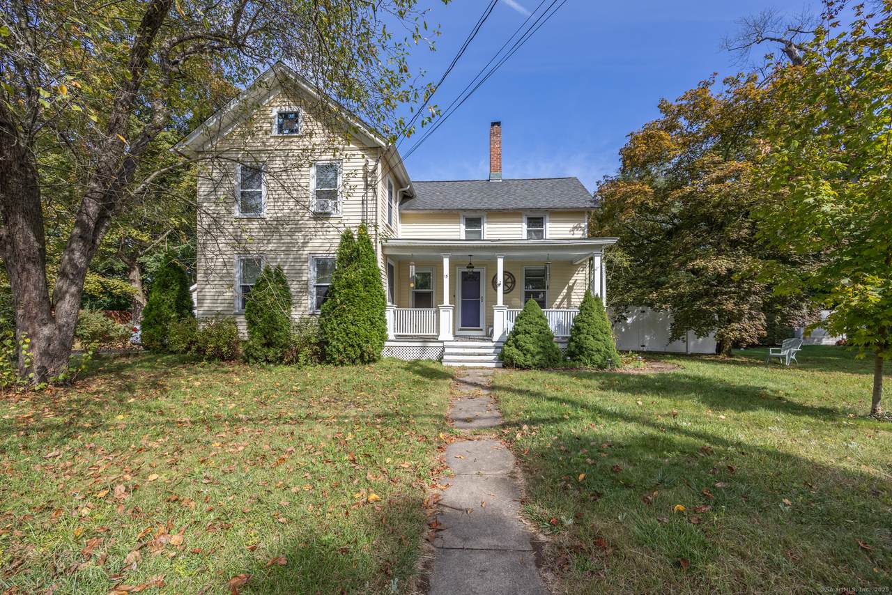 15 Burritt Street - Photo 1