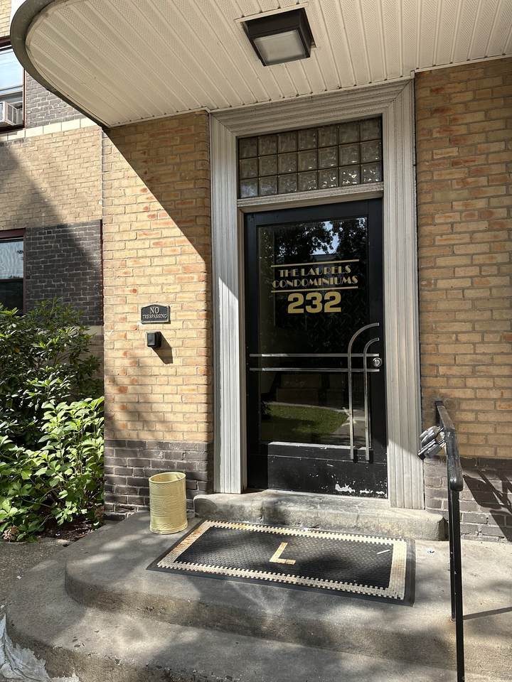 230 Farmington Avenue - Photo 1