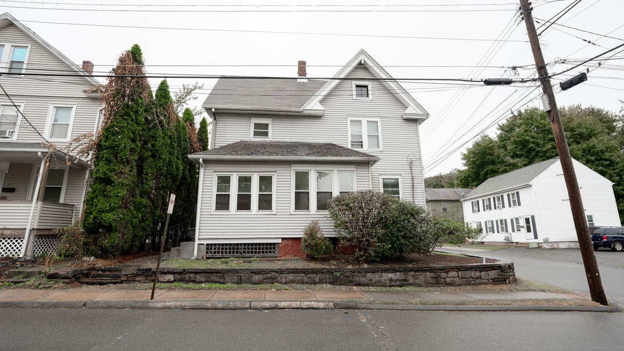 85 Lincoln Street - Photo 1