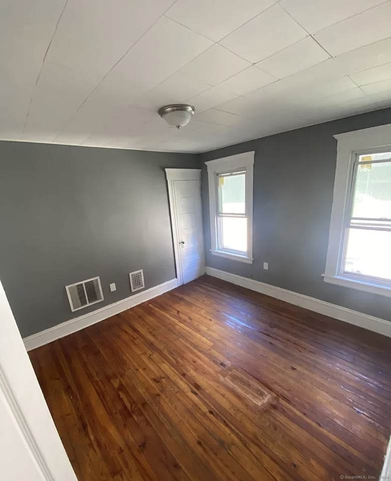 2260 Fairfield Avenue - Photo 1